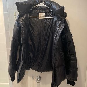 S13 women’s hooded black puffer jacket size xl
